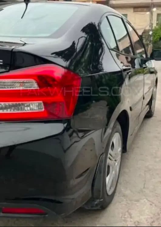 Honda City 2018 Prosmetec First Owner for sale in karachi — image 4