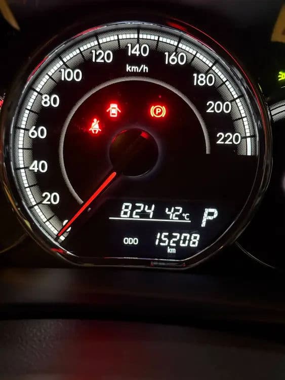 Toyota Yaris ATIV CVT 2024 Full Option for Sale — image 7