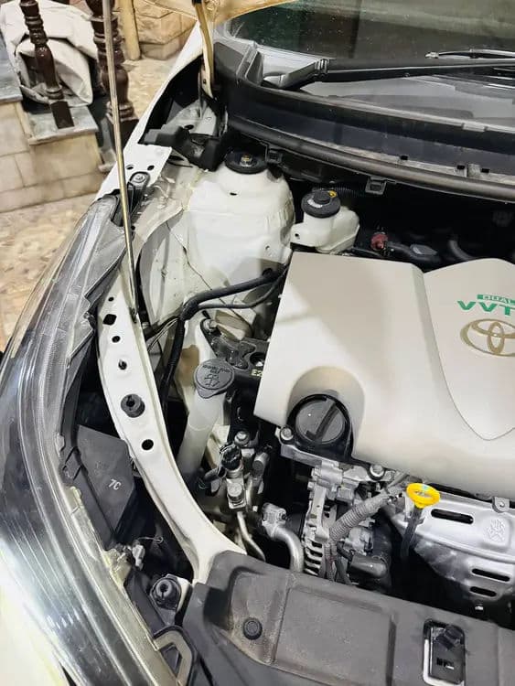 Toyota Yaris ATIV CVT 2024 Full Option for Sale — image 2