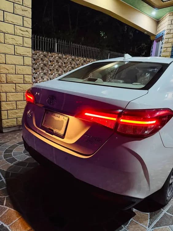 Toyota Yaris ATIV CVT 2024 Full Option for Sale — image 12