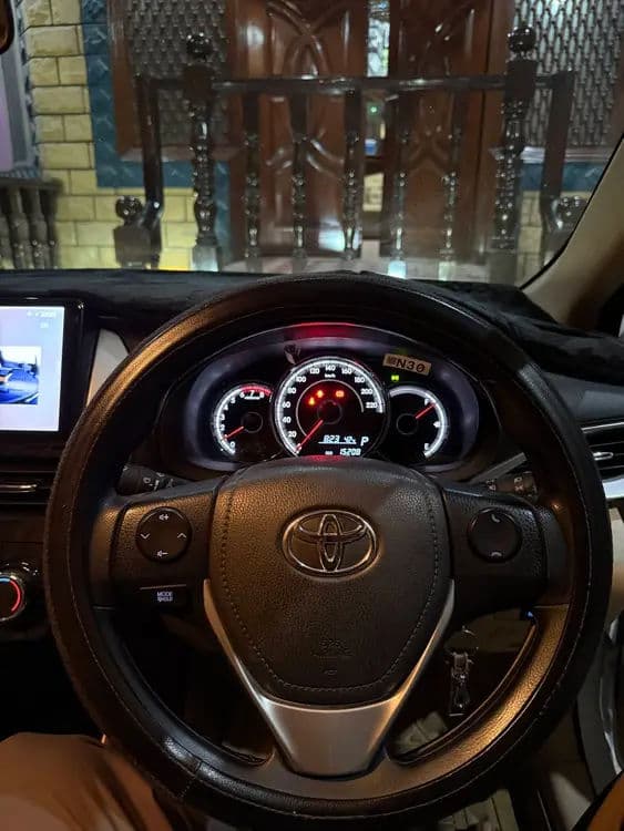 Toyota Yaris ATIV CVT 2024 Full Option for Sale — image 11