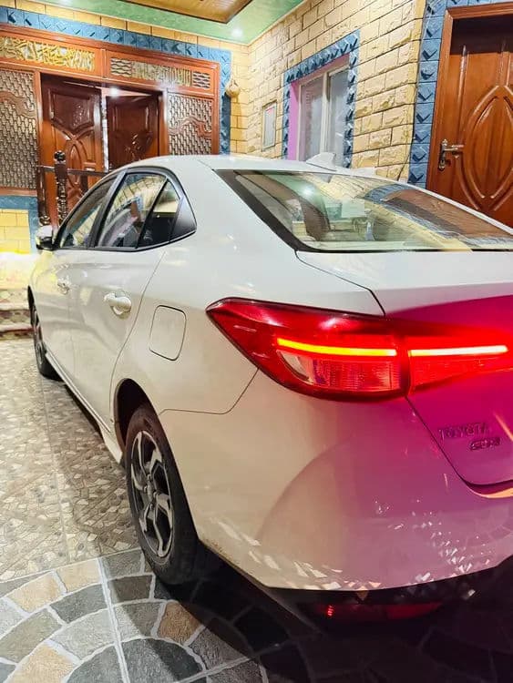 Toyota Yaris ATIV CVT 2024 Full Option for Sale — image 13