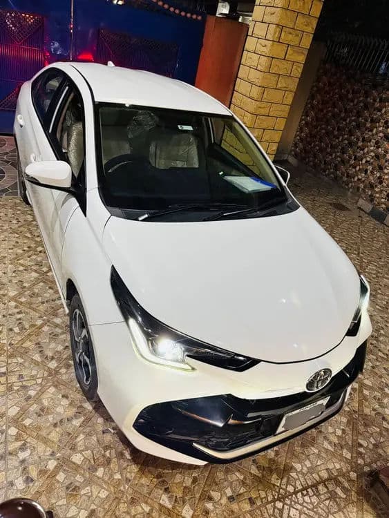 Toyota Yaris ATIV CVT 2024 Full Option for Sale