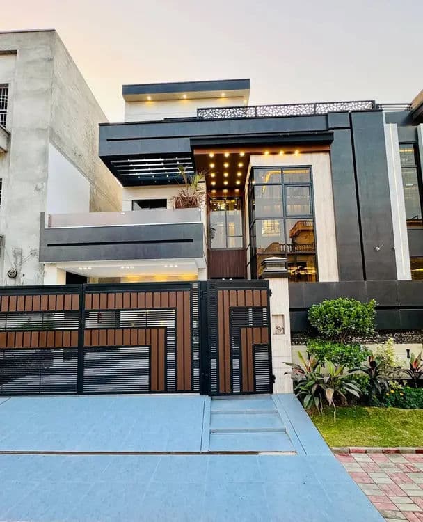 Executive House for Sale in Al Rehman Garden Phase 2 Lahore — image 3