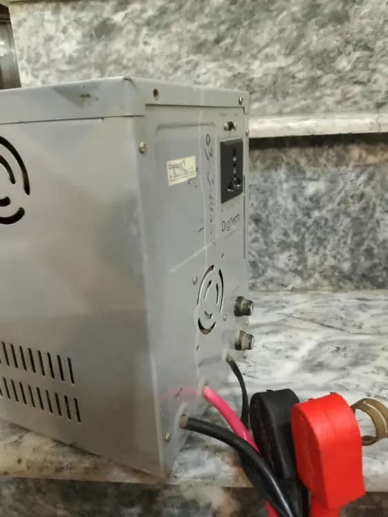 Digitech UPS 1500va — image 3