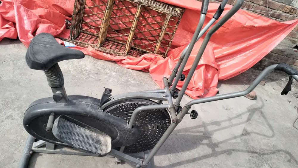 OrbiTrek 2-in-1 Elliptical Cross Trainer & Exercise Bike — image 3